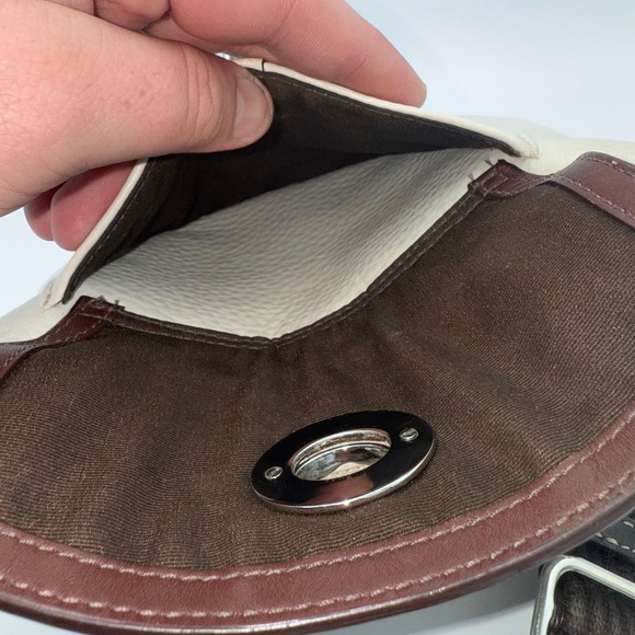 Coach Leather Crossbody Bag Cream‎ Brown Trim Turn Lock Flap Shoulder Bag - Picture 8 of 9